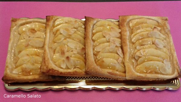 Lasciate raffreddare e disponete sul piatto di portata