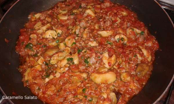 Cuocere una decina di minuti