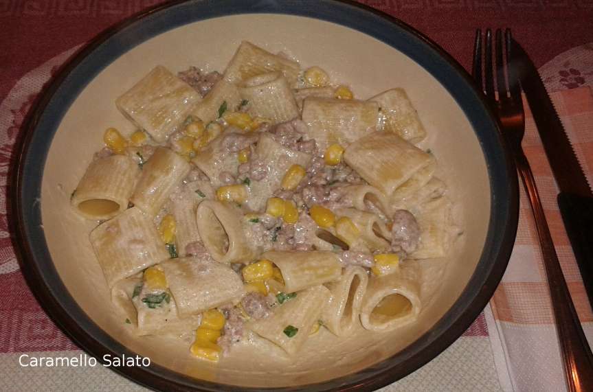 pasta-salsiccia-e-mais