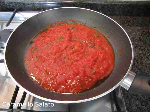 ricetta-pasta-spaghetti-al-pomodoro