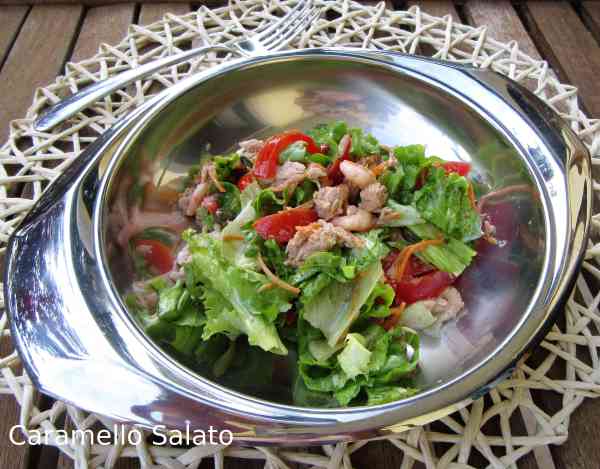 Insalatona con tonno e gamberetti
