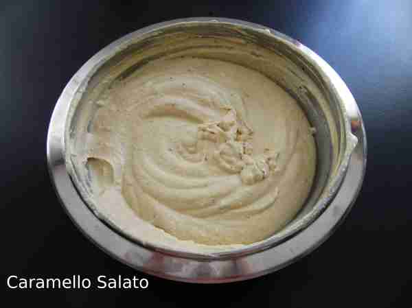 Semifreddo al caffè e meringa