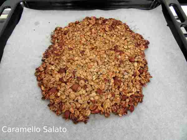 Ricetta insalata con mueslu croccante salato