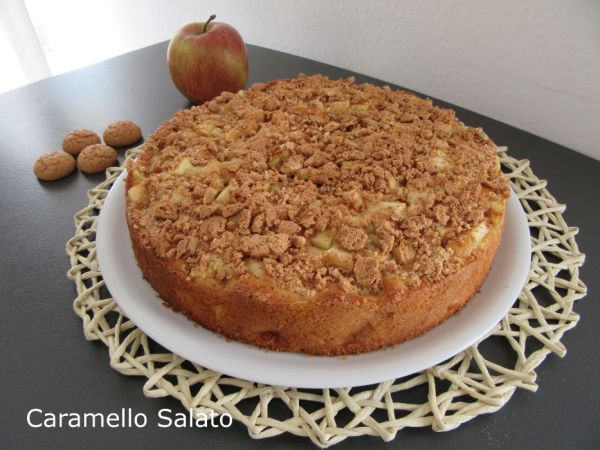 Ricetta torta di mele e amaretti