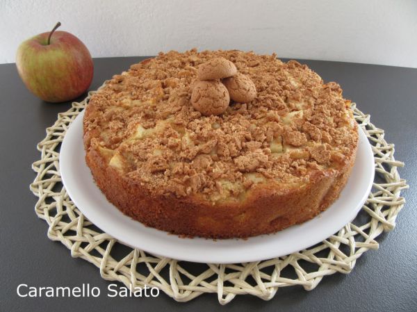 Ricetta torta di mele e amaretti