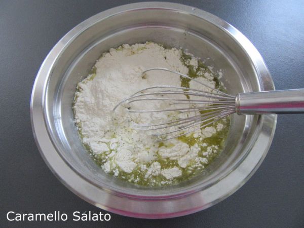 Ricetta schiacciatina di zucchine