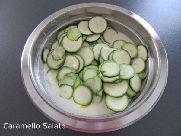 Ricetta schiacciatina di zucchine