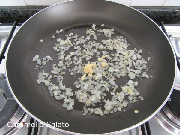Pollo al curry ricetta