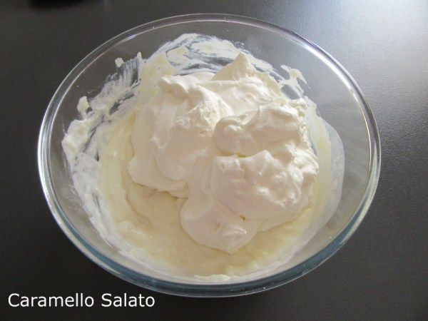 Mousse all'ananas ricetta