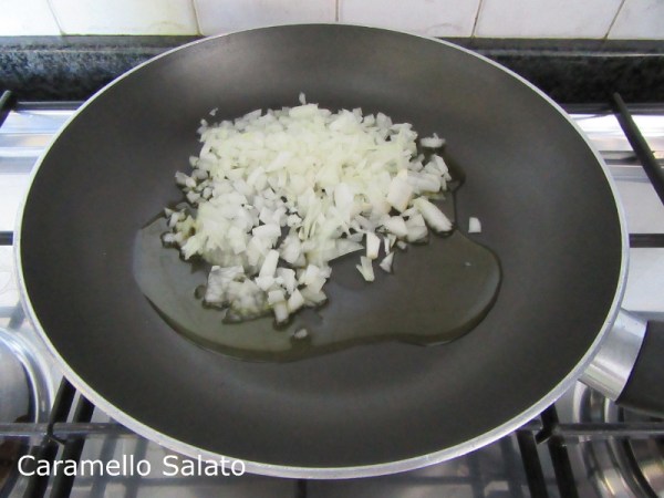 Insalata di wurstel e patate ricetta