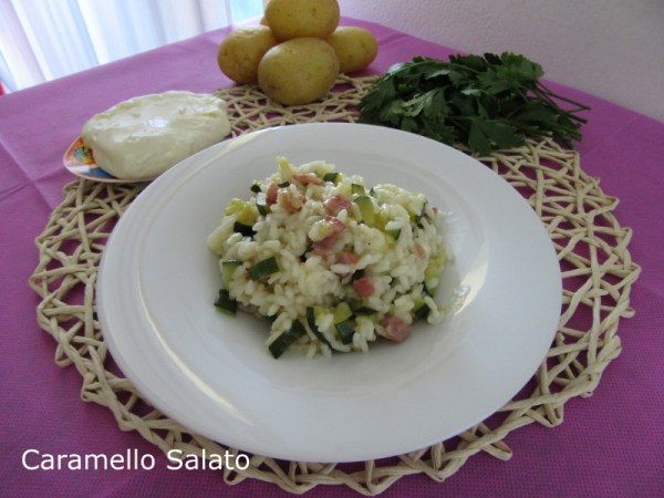 Risotto con zucchine e speck ricetta Risotto con zucchine e speck ricetta