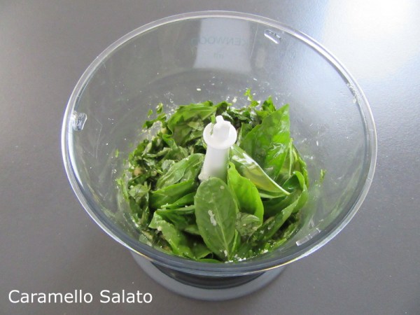 Pesto alla genovese ricetta Pesto alla genovese ricetta