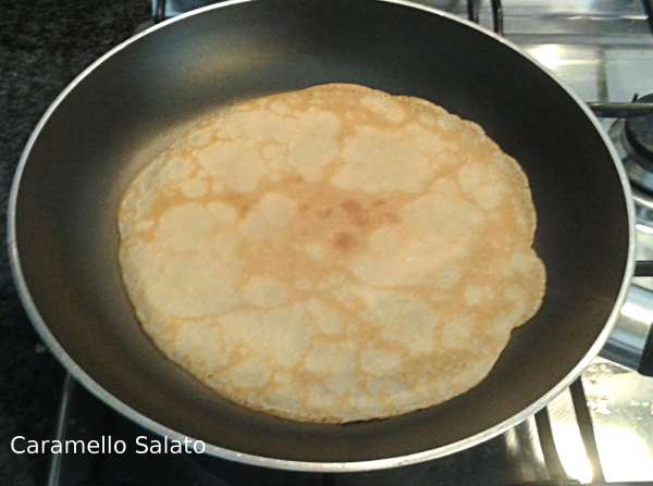 crespelle-ai-funghi-e-formaggio