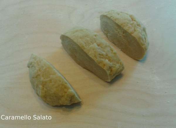 crostoli-chiacchiere-cenci-galani-bugie-frappe-sfrappole