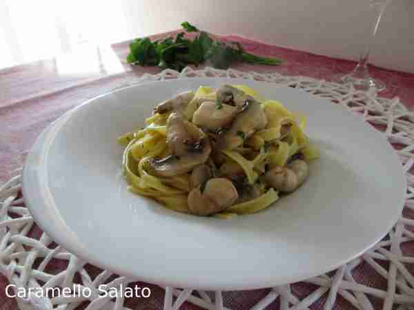 Ricetta Tagliatelle ai funghi