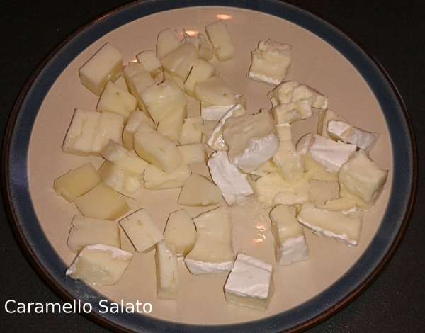 Torta-salata-speck-e-formaggio