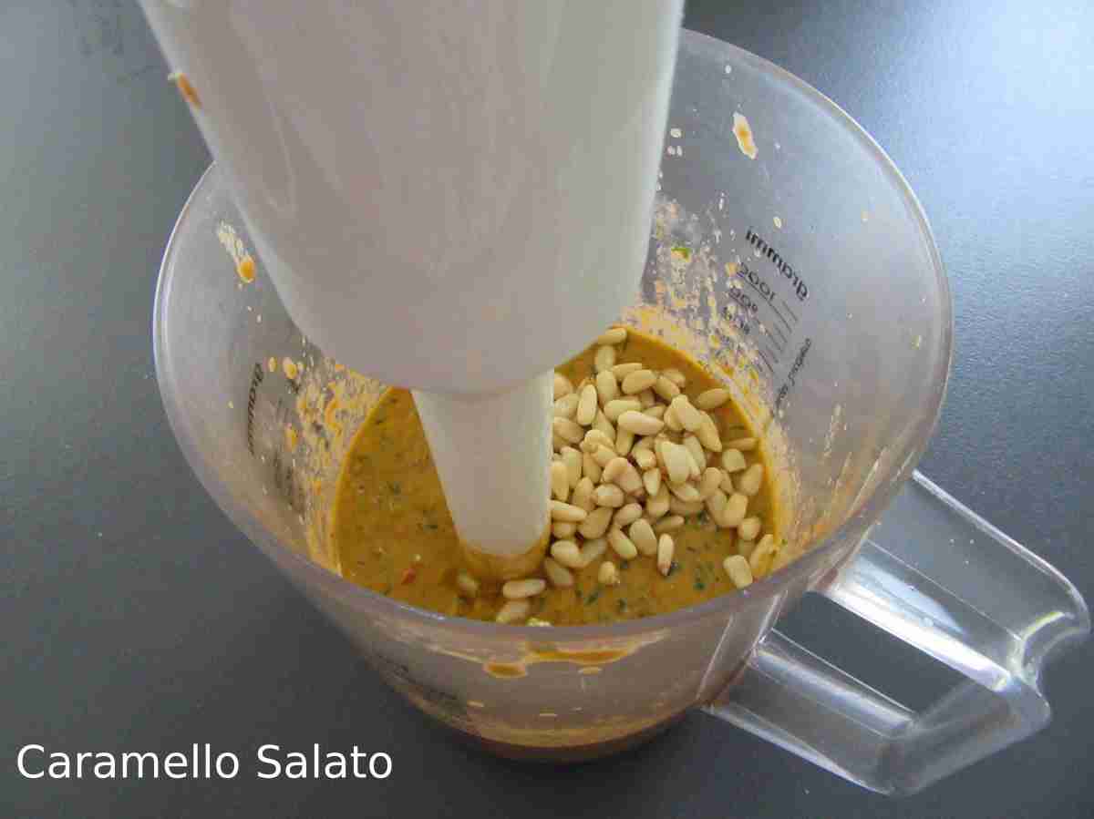 Pasta al pesto di tonno e basilico – Caramello Salato